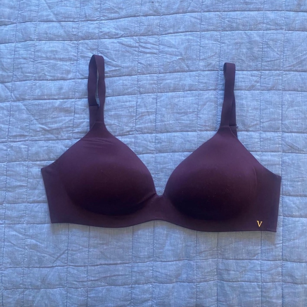 Infinity Flex Lightly Lined Wireless Plunge Bra - 38D - Winter Wine